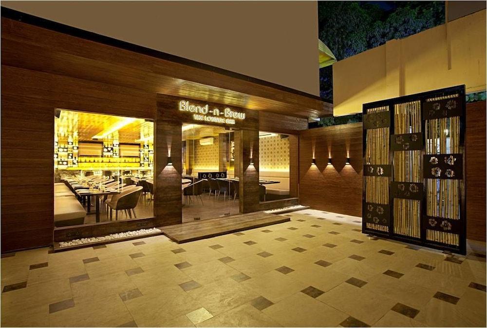 Hotel Plaza Mumbai Exteriör bild